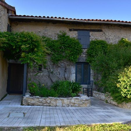 Chez Pique-Fesse Chambre D'Hote Saint-Martin-L'ars Zewnętrze zdjęcie