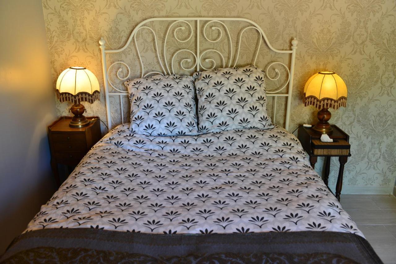 Chez Pique-Fesse Chambre D'Hote Saint-Martin-L'ars Zewnętrze zdjęcie
