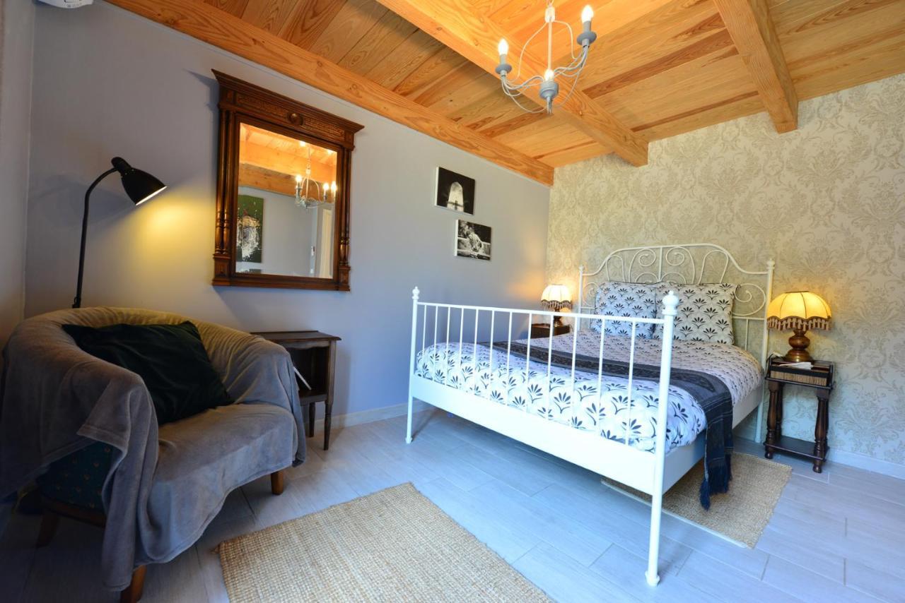 Chez Pique-Fesse Chambre D'Hote Saint-Martin-L'ars Zewnętrze zdjęcie